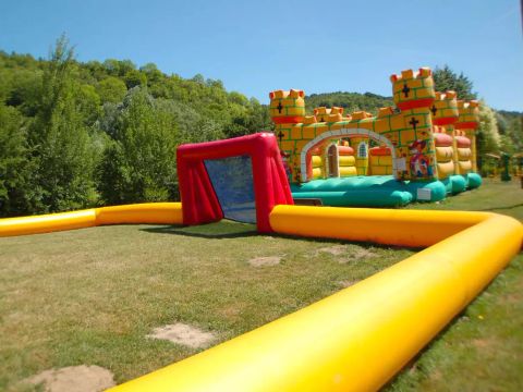 Flower Camping L'Ile Des Trois Rois - Camping Eure - Image N°12