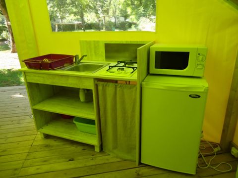 TENTE 4 personnes - Junior - Sans sanitaires - Animaux Interdits