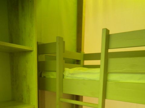 TENTE 4 personnes - Junior - Sans sanitaires - Animaux Interdits