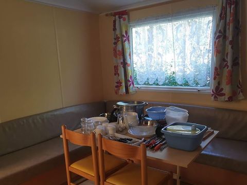 MOBILHOME 4 personnes - Essentiel - Animaux Interdits