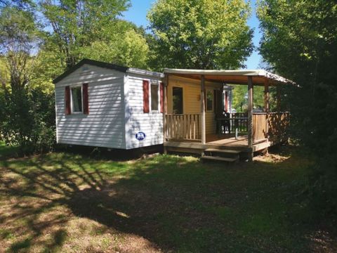 MOBILHOME 4 personnes - Essentiel