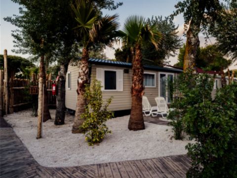 Mobilhome 6 personnes - Privilège P3 - 3 chambres - 2 salles de bain - JACUZZI - GARDEN