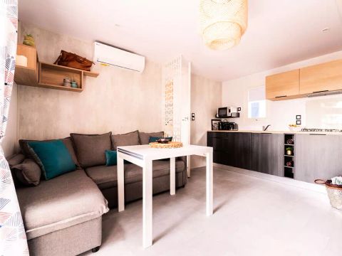 MOBILHOME 5 personnes - Privilège 3 Pièces 4/5 Personnes Climatisé + TV