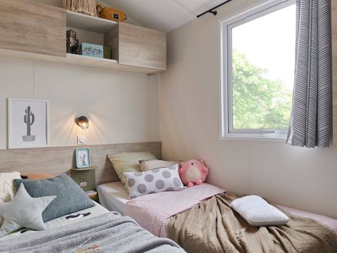 MOBILHOME 6 personnes - Mobil-home | Premium | 3 Ch. | 6 Pers. | Terrasse Lounge | Clim. | TV MOBILHOME 6 personnes - Mobil-home | Premium | 3 Ch. | 6 Pers. | Terrasse Lounge | Clim. | TV
