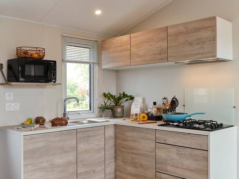 MOBILHOME 6 personnes - Mobil-home | Premium | 3 Ch. | 6 Pers. | Terrasse Lounge | Clim. | TV MOBILHOME 6 personnes - Mobil-home | Premium | 3 Ch. | 6 Pers. | Terrasse Lounge | Clim. | TV