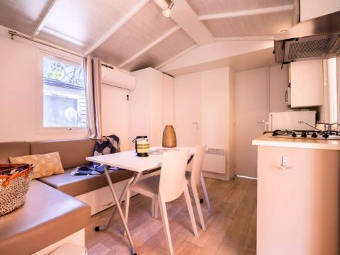 MOBILHOME 4 personnes - Pack Classique Zone Premium Garden 3 Pièces 4 Personnes Climatisé
