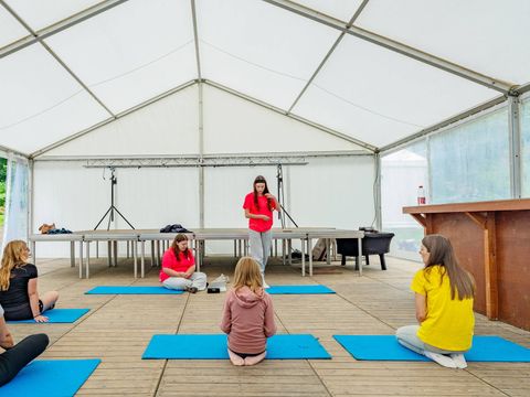 Camping Le Lac des Vieilles Forges - Camping Ardennes - Image N°13