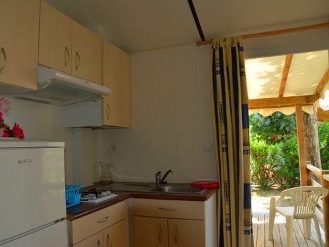 MOBILHOME 6 personnes - Mobil Home 2 ch 4/6 pers Terrasse semi-couverte sans Clim