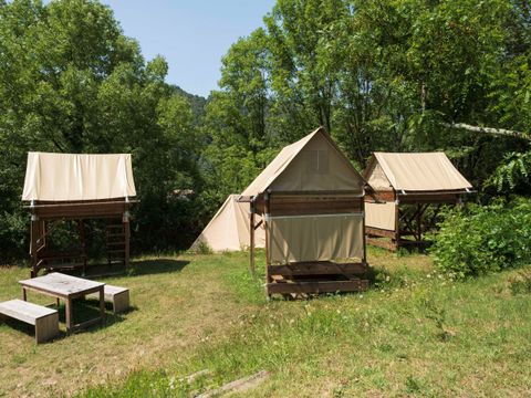 Tente en toile et en bois 2 personnes - Bivouac Standard sur pilotis -1 chambre