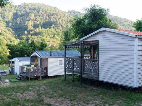 MOBILHOME 4 personnes - Confort - 2ch - Terrasse couverte - TV - Clim