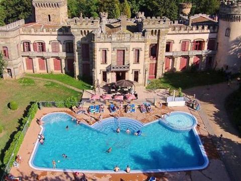 Camping Château la Grange Fort  - Camping Puy-de-Dôme - Image N°3
