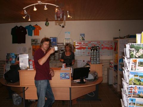 Camping Château la Grange Fort  - Camping Puy-de-Dôme - Image N°33