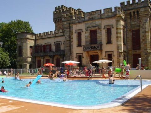 Camping Château la Grange Fort  - Camping Puy-de-Dôme - Image N°7