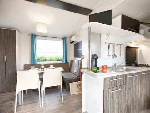 MOBILHOME 4 personnes - ONTARIO CLASSIC Climatisé 4 personnes