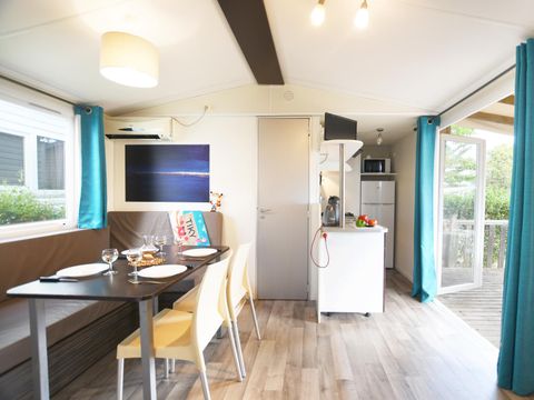 MOBILHOME 4 personnes - ONTARIO CLASSIC Climatisé 4 personnes