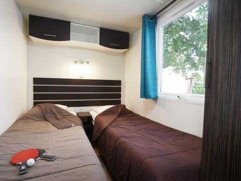 MOBILHOME 4 personnes - ONTARIO CLASSIC Climatisé 4 personnes