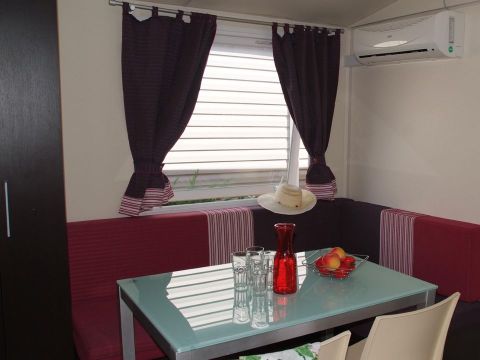 MOBILHOME 4 personnes - ONTARIO CLASSIC Climatisé 4 personnes