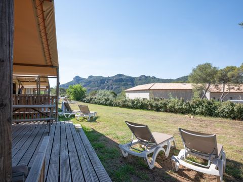 Tente en toile et en bois 6 personnes - Tente safari Grimaud