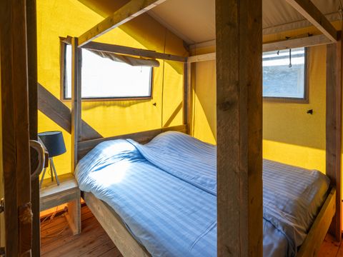 Tente en toile et en bois 6 personnes - Tente safari Grimaud