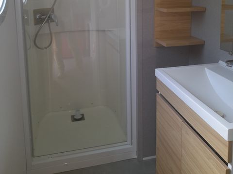 MOBILHOME 5 personnes - PREMIUM climatisé 2 chambres