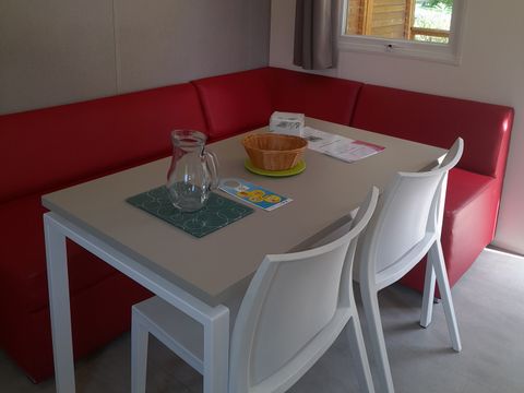 MOBILHOME 5 personnes - PREMIUM climatisé 2 chambres