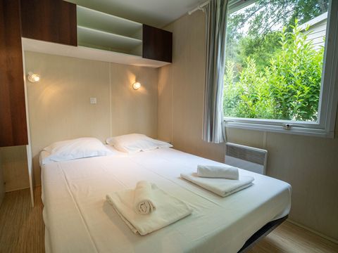 MOBILHOME 5 personnes -  Mobilhome 2 chambres à la nuit - arrivée à partir de 16H 2/5 pers