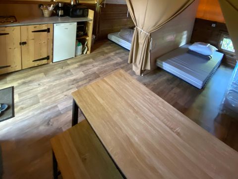 Tente en toile et en bois 4 personnes - Ecolodge