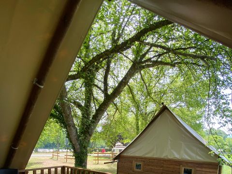 Tente en toile et en bois 4 personnes - Ecolodge