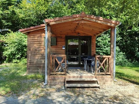 CHALET 4 personnes - Chalet CONFORT Nelia 23 m² (1 chambre) + terrasse couverte de 8 m² + clim reversible(045) + TV 2/4 pers