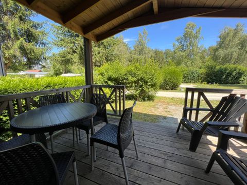 CHALET 5 personnes - Chalet CONFORT Monia 27 m² (2 chambres) + terrasse couverte de 10m² + clim réversible 4/5 pers