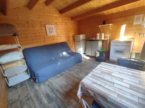 CHALET 2 personnes - Cabane équipée idéale randonneur (pas de sanitaire) 1/2 pers