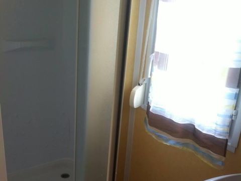 MOBILHOME 4 personnes - 2 chambres (n°45)