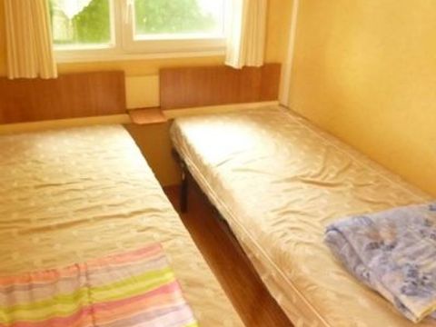 MOBILHOME 4 personnes - 2 chambres (n°45)