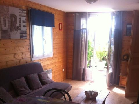 CHALET 5 personnes - Bois (n° 24)