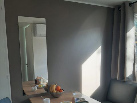 MOBILHOME 4 personnes - LODGE CONFORT (dimanche/dimanche)