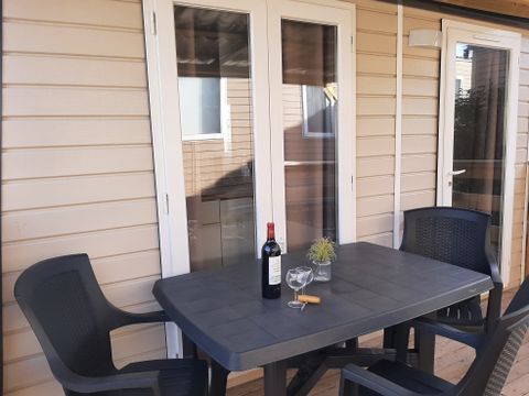 MOBILHOME 4 personnes - LODGE CONFORT (dimanche/dimanche)