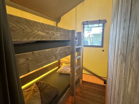 Tente 5 personnes - Tente Lodge | 2 Ch. | 5 Pers. | 1 SDB | Clim.