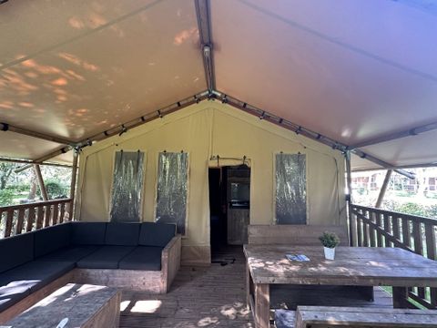 Tente en toile et en bois 5 personnes - Lodge | 2 Ch. | 5 Pers. | Clim.