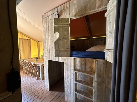 Tente en toile et en bois 6 personnes - Safari Lodge | 3 Ch. | 6 Pers. | Clim.