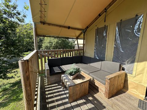 Tente en toile et en bois 6 personnes - Safari Lodge | 3 Ch. | 6 Pers. | Clim.