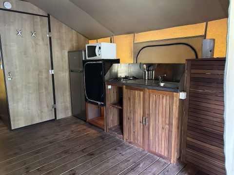 Tente en toile et en bois 5 personnes - Super Lodge | 2 Ch. | 4/5 Pers. | Terrasse simple | 1 SDB