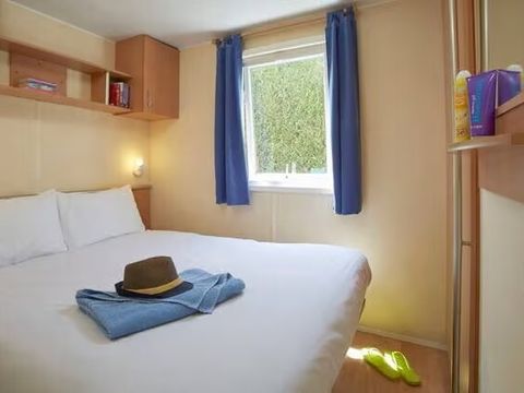 Mobilhome 8 personnes - Classic | 3 Ch. | 6/8 Pers. | Terrasse surélevée | 2 SDB