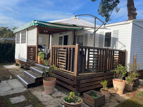 MOBILHOME 3 personnes - CLIMATISE DANS CAMPING A LA FERME