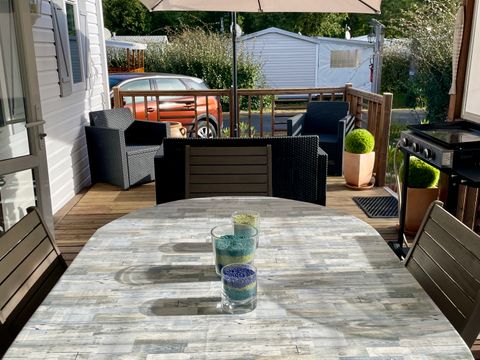 MOBILHOME 3 personnes - CLIMATISE DANS CAMPING A LA FERME