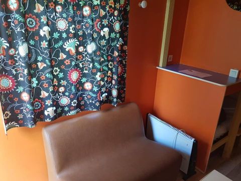 Hébergement 4 personnes - sans sanitaires 17 m²