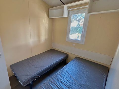 MOBILHOME 4 personnes - MODULO 1 chambre 2/4 pers. 