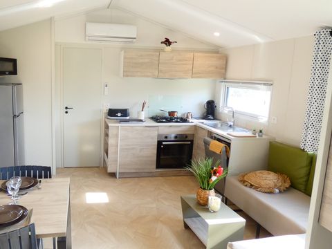 MOBILHOME 6 personnes - Gamme TRIO Premium avec Jacuzzi