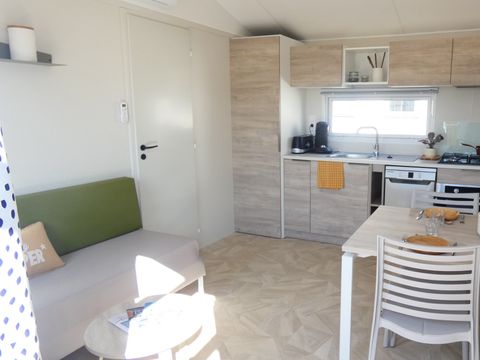 MOBILHOME 4 personnes - Gamme Duo Premium avec Jacuzzi