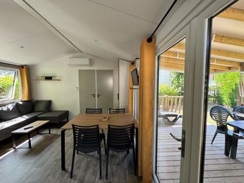 MOBILHOME 4 personnes - Mobil Home Authentique 3 Pièces 4 Personnes Climatisé + TV
