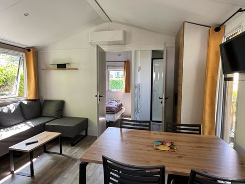 MOBILHOME 4 personnes - Mobil Home Authentique 3 Pièces 4 Personnes Climatisé + TV
